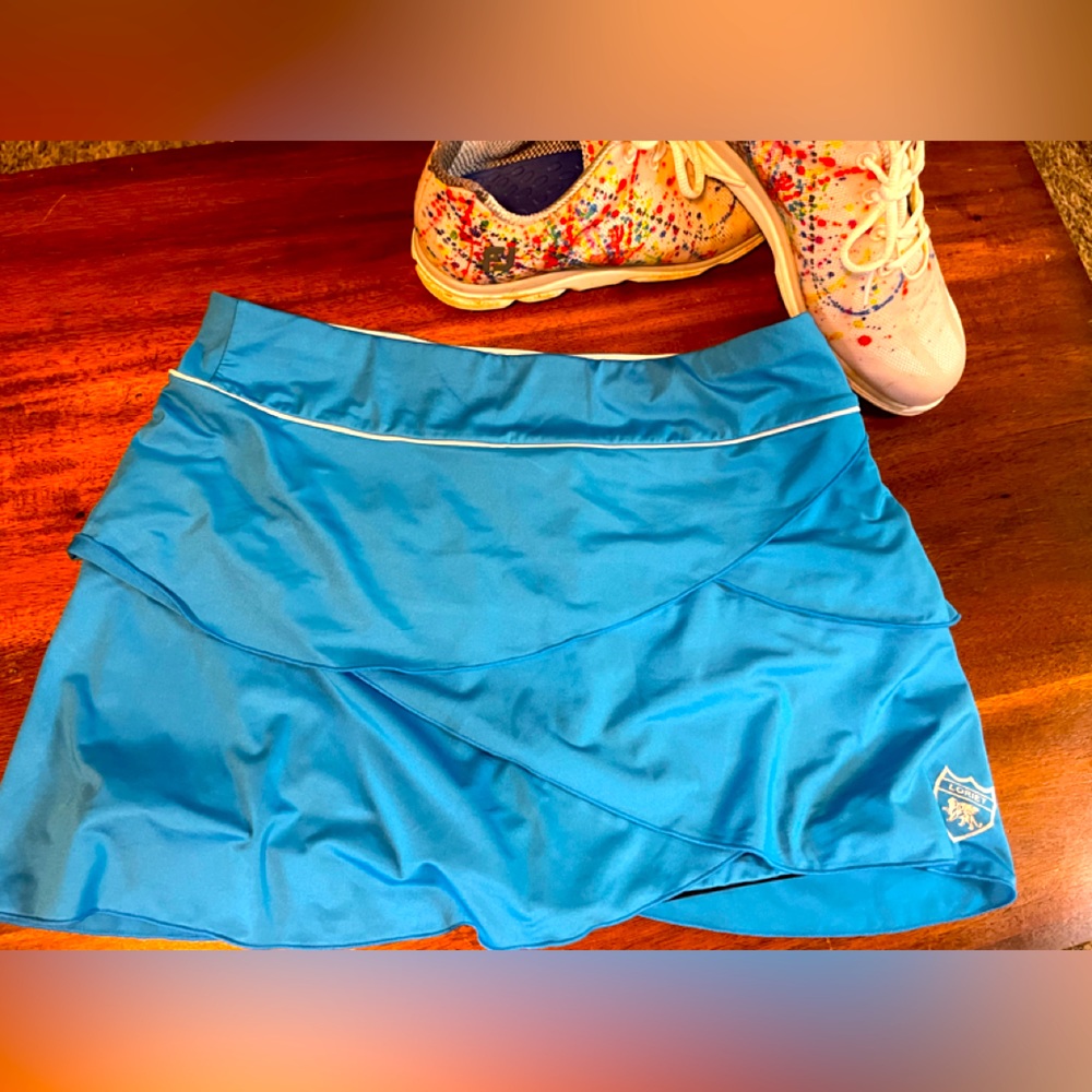 Loriet athletic skirt- ribbed and lined!